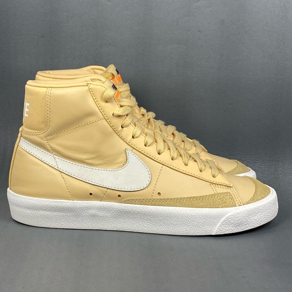 Nike Blazer Mid 77 Sneaker Shoes `butter` Women`s Size 8